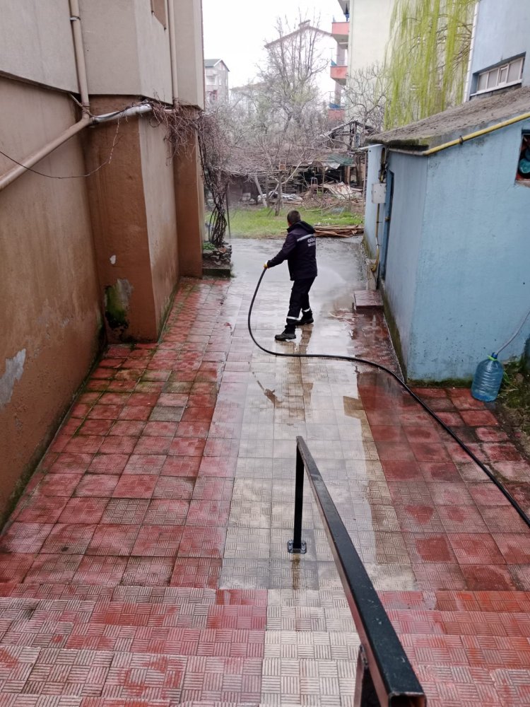 BELDEMİZDE TEMİZLİK ÇALIŞMALARI ARALIKSIZ OLARAK DEVAM EDİYOR...