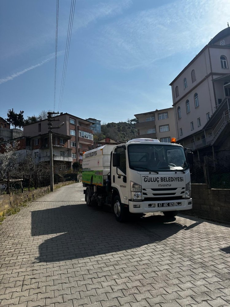 BELDEMİZDE TEMİZLİK ÇALIŞMALARI ARALIKSIZ OLARAK DEVAM EDİYOR...