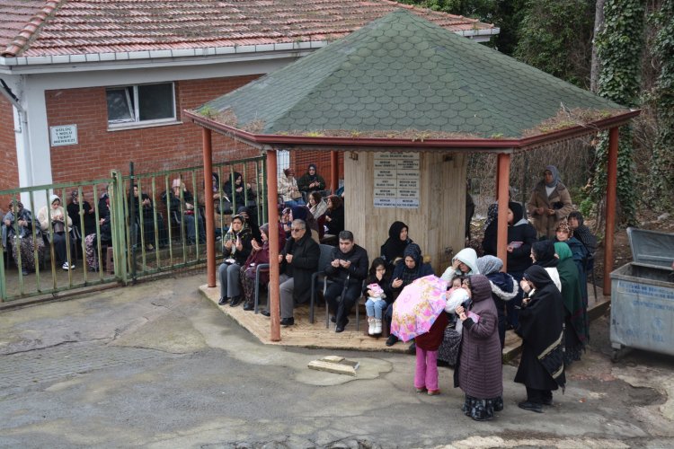 AREFE GÜNÜ KURAN-I KERİM VE MEVLİDİ ŞERİF PROGRAMI BELDE MEZARLIĞIMIZDA DÜZENLENDİ