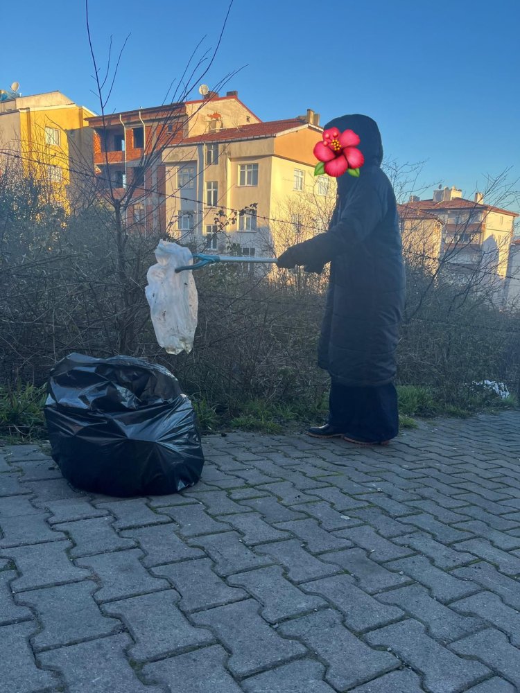 BELDEMİZDE TEMİZLİK ÇALIŞMALARIMIZ ARALIKSIZ OLARAK DEVAM EDİYOR...