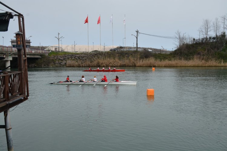 GÜLÜÇ BELEDİYESPOR KANO KÜREK KULÜBÜ  YARIŞ ETKİNLİĞİ...