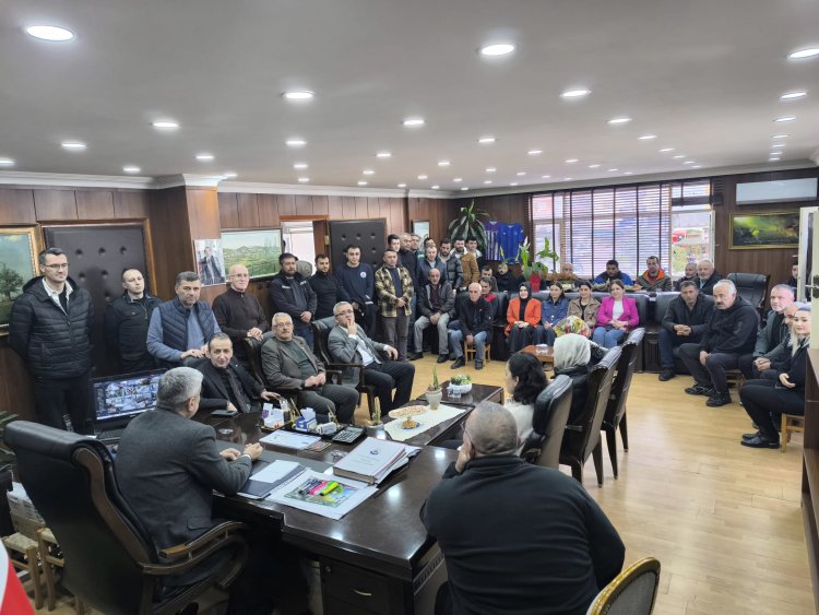 UMRE ZİYARETİ ÖNCESİ BELEDİYE BAŞKANIMIZ SADIK RECEP KARAYA ZİYARET...