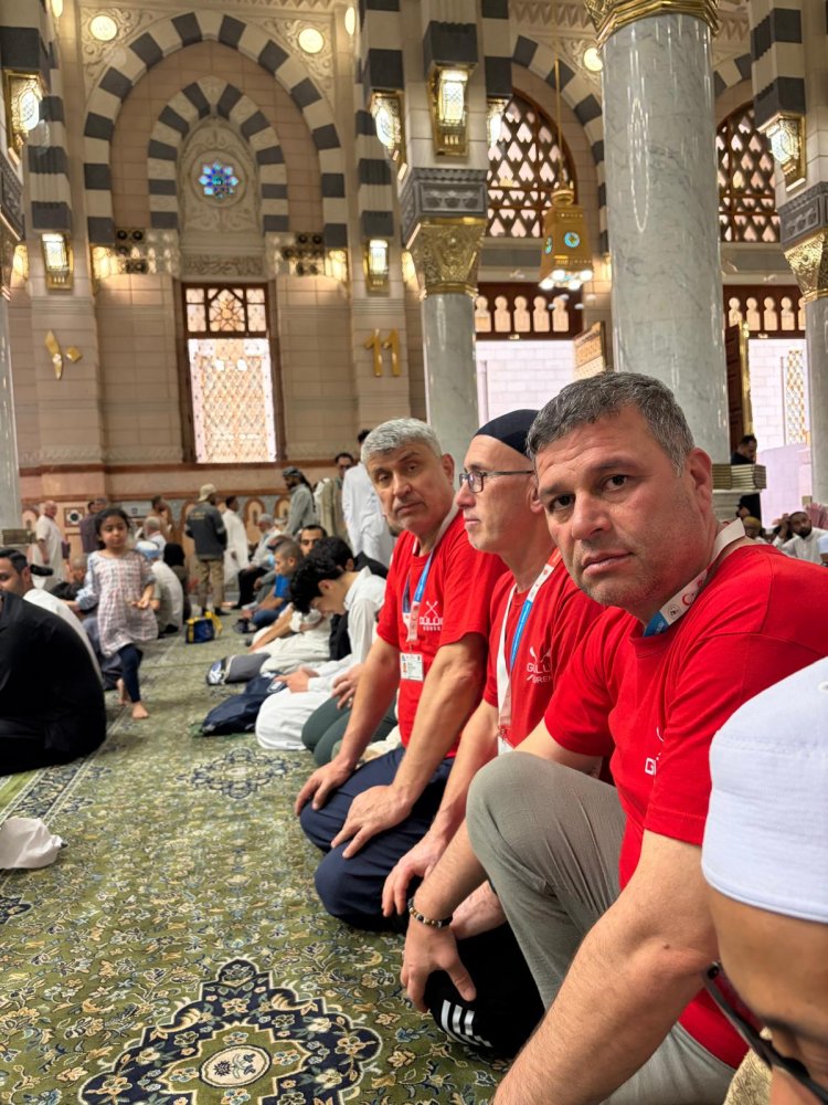 BELEDİYE BAŞKANIMIZ SADIK RECEP KARA UMRE ZİYARETİNDE...