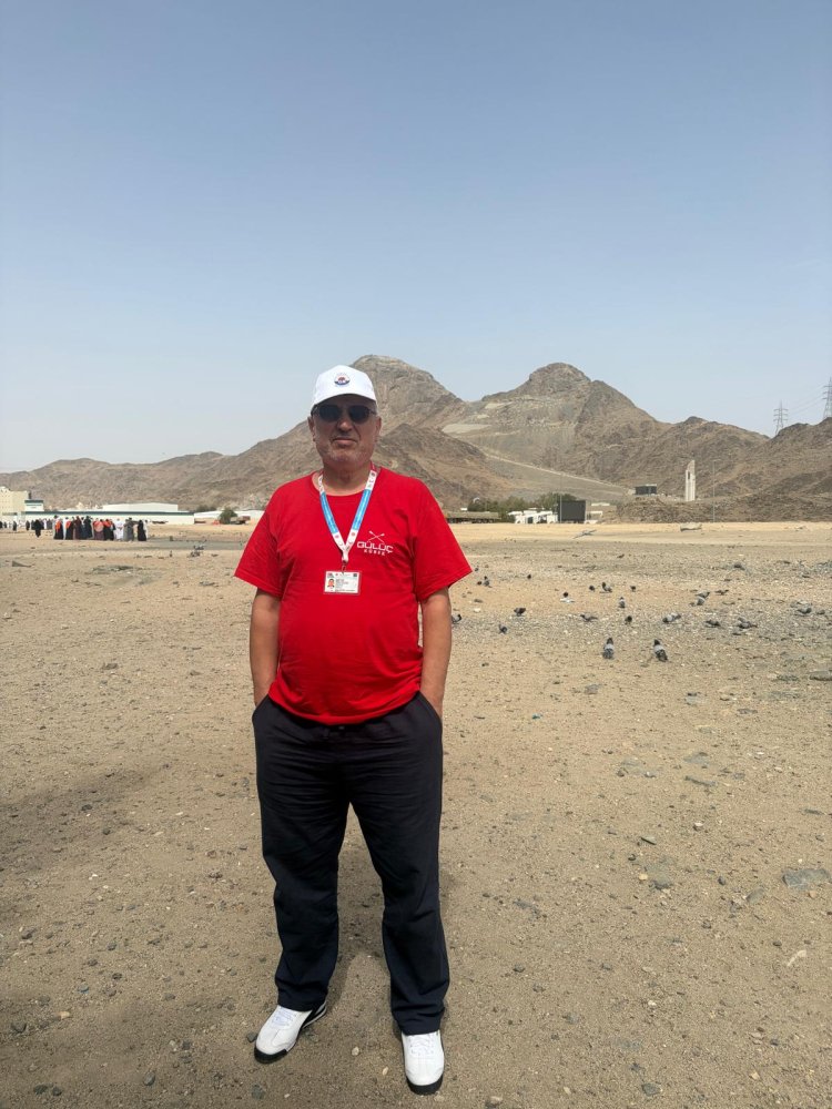 GÜLÜÇ KÜREK HER YERDE...