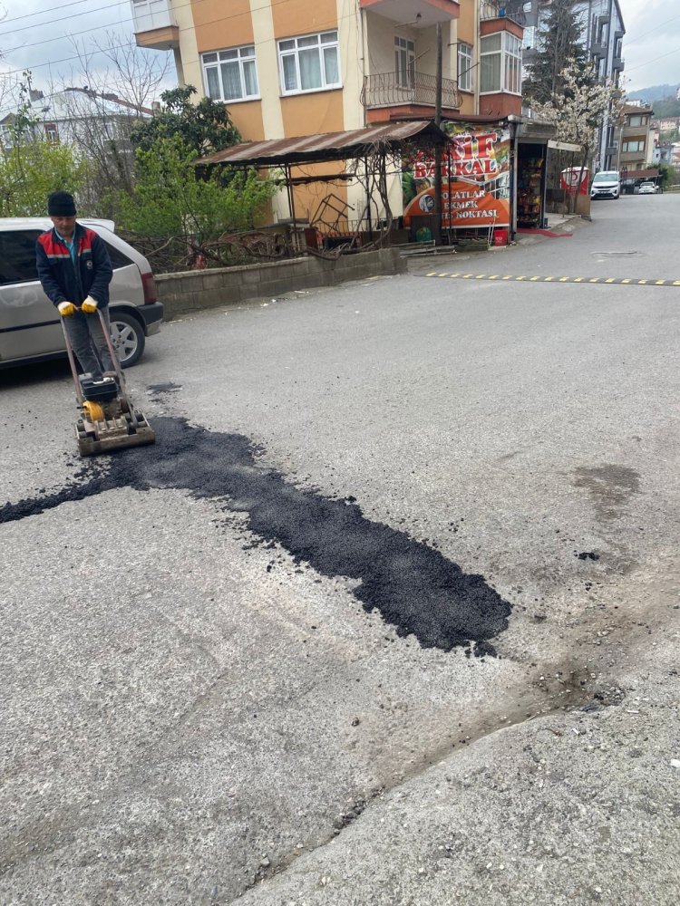 BELDEMİZDE ASFALT ÇALIŞMALARIMIZ DEVAM EDİYOR...