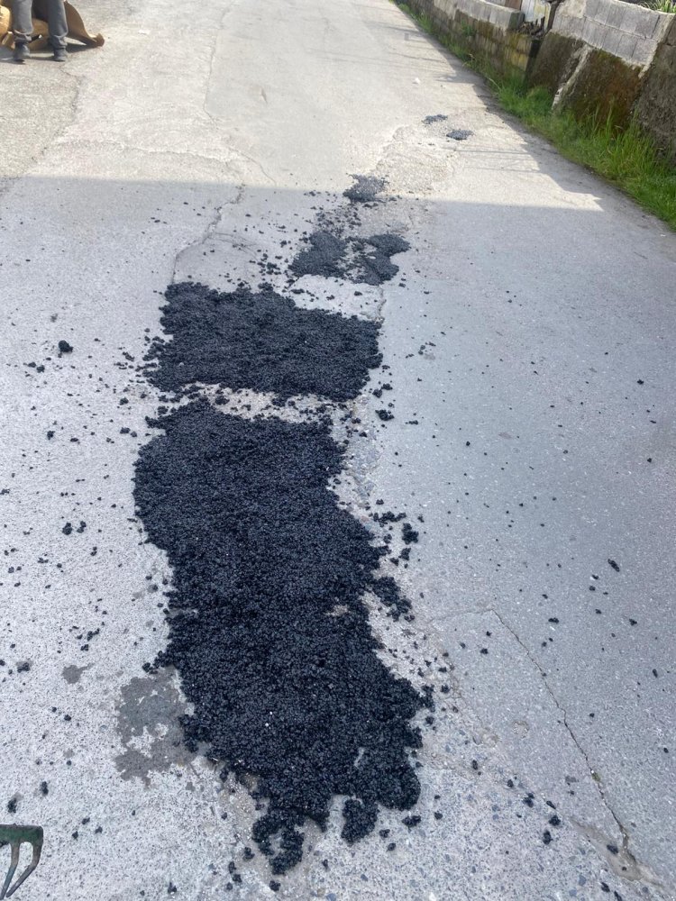 BELDEMİZDE ASFALT ÇALIŞMALARIMIZ DEVAM EDİYOR...