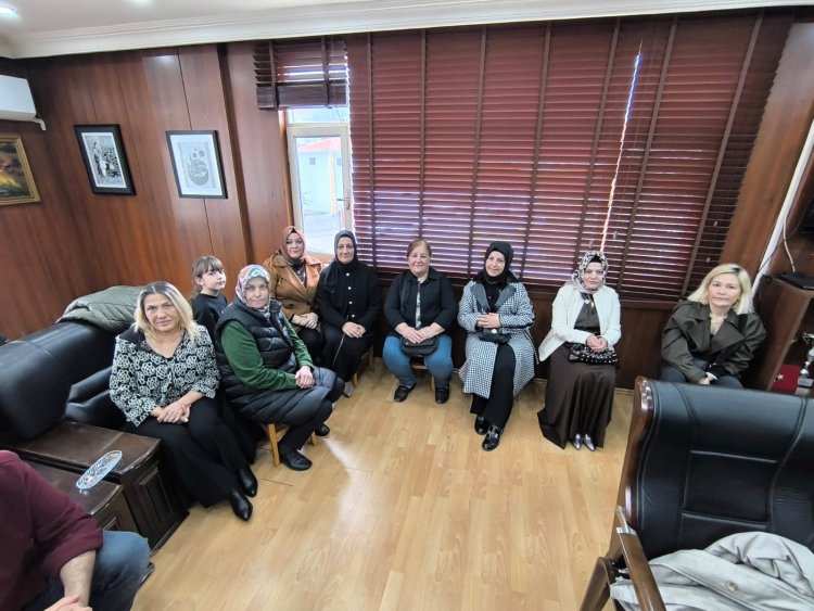 AK Parti Gülüç Belde Teşkilatından Belediyemize Birlik Ve Beraberlik Ziyareti