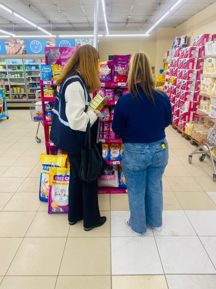 TİCARET BAKANLIĞI VE ZABITA MÜDÜRLÜĞÜ EKİPLERİMİZ DENETİMLERE DEVAM EDİYOR...