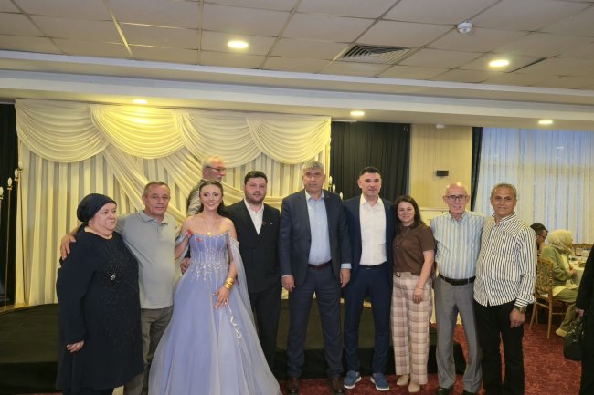GENÇ ÇİFTİMİZE BİR ÖMÜR BOYU MUTLULUKLAR DİLERİZ