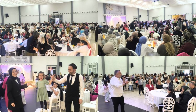 ANNELER GÜNÜ PROGRAMI GÜLÜÇ BELEDİYESİ DÜĞÜN SALONUNDA DÜZENLENDİ...