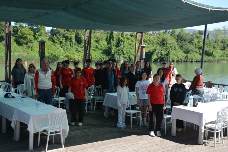 Gülüç Belediyespor Kano Kürek Kulübü Ortaokullar Arası Kürek Tanırım Ve Yarış Etkinliği