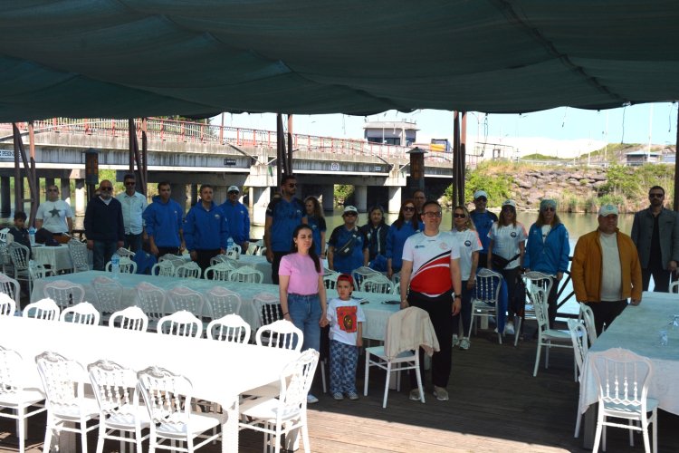 Gülüç Belediyespor Kano Kürek Kulübü Ortaokullar Arası Kürek Tanırım Ve Yarış Etkinliği