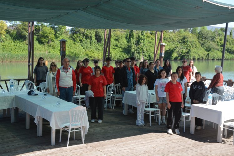 Gülüç Belediyespor Kano Kürek Kulübü Ortaokullar Arası Kürek Tanırım Ve Yarış Etkinliği