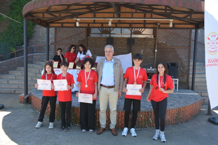 Gülüç Belediyespor Kano Kürek Kulübü Ortaokullar Arası Kürek Tanırım Ve Yarış Etkinliği
