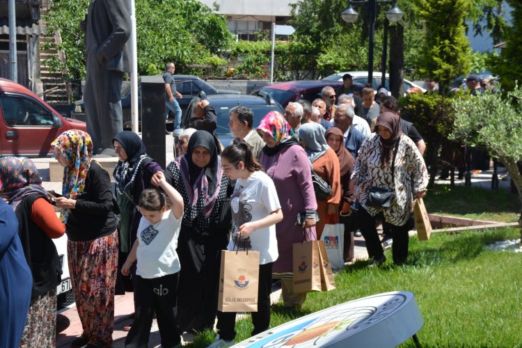 ATA TOHUMU FİDELERİ HEMŞEHRİLERİMİZLE BULUŞTU 