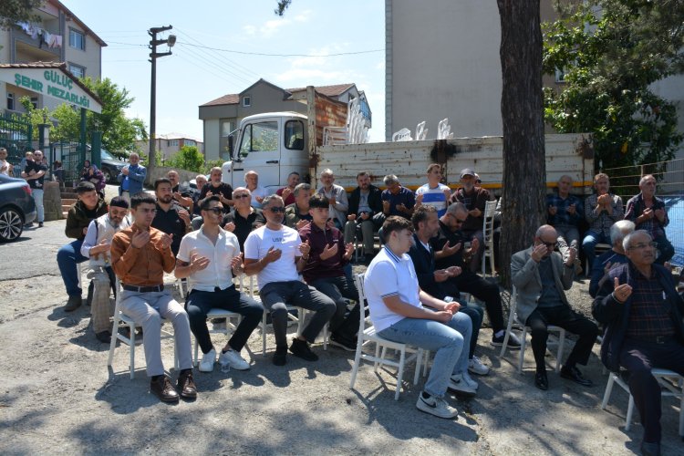 BELDEMİZ MEZARLIĞINDA KUR'AN-I KERİM VE MEVLİDİ ŞERİF OKUTULDU...