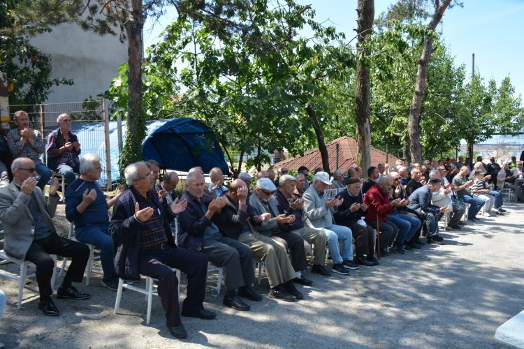 BELDEMİZ MEZARLIĞINDA KUR'AN-I KERİM VE MEVLİDİ ŞERİF OKUTULDU...