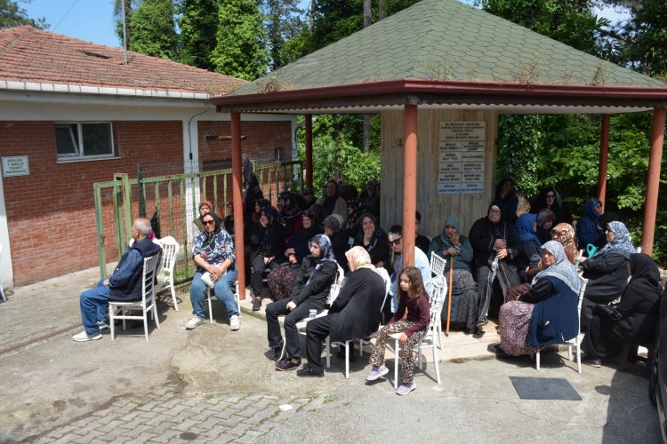 BELDEMİZ MEZARLIĞINDA KUR'AN-I KERİM VE MEVLİDİ ŞERİF OKUTULDU...