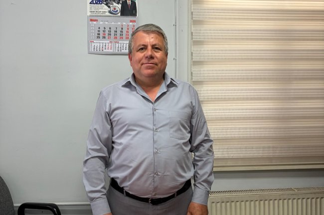 BELEDİYE BAŞKANIMIZ SADIK RECEP KARA, BELEDİYE PERSONELİMİZ HÜSEYİN ERTAŞ’IN DOĞUM GÜNÜNÜ UNUTMADI...
