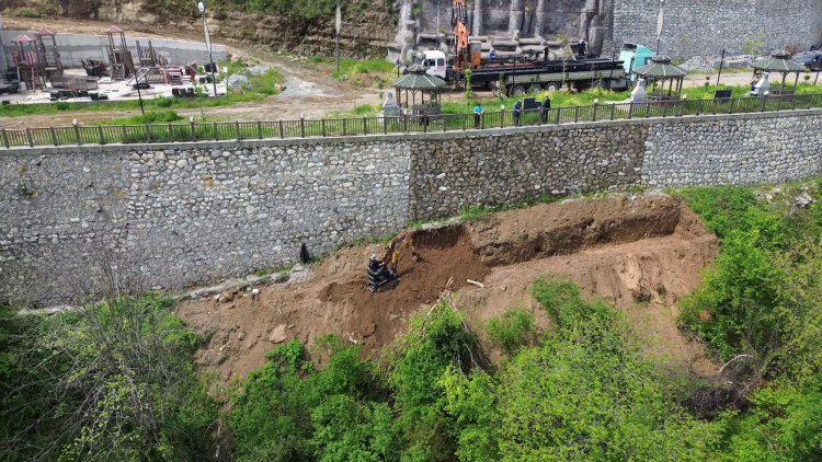 GÜLÜÇ BELEDİYESİ MİLLET BAHÇESİ CAM TERAS PROJESİNDE START VERİLDİ!