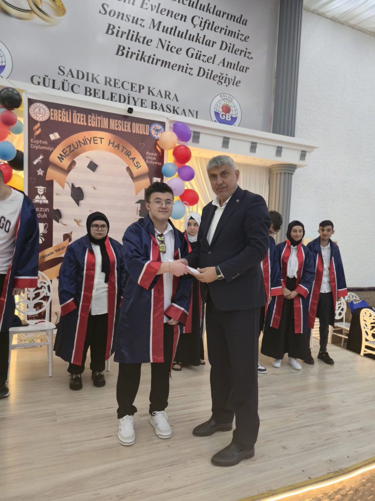 MEZUNİYET TÖRENİ PROGRAMINA KATILIM SAĞLADIK...