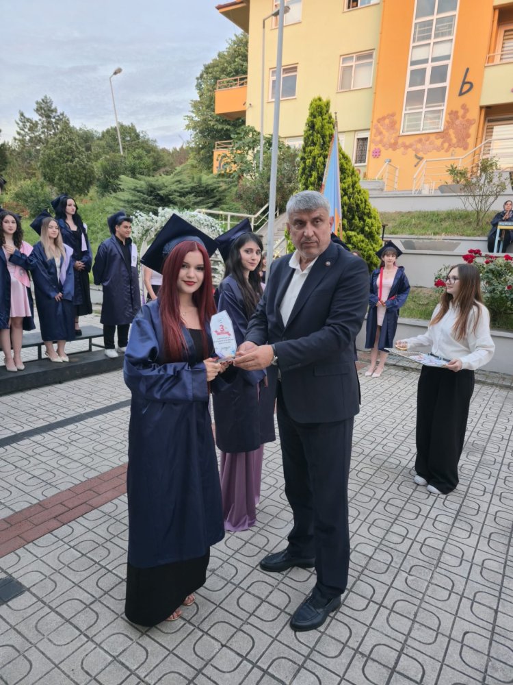 MEZUNİYET TÖRENİ PROGRAMINA KATILIM SAĞLADIK...