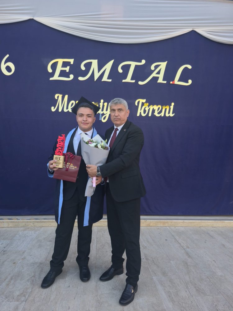 MEZUNİYET TÖRENİ PROGRAMINA KATILIM SAĞLADIK...