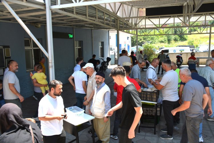 AŞURE PROGRAMIMIZ YOĞUN KATILIMLA GERÇEKLEŞTİRİLDİ