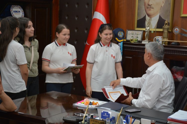 KARNELER BAŞKAN AMCALARINA