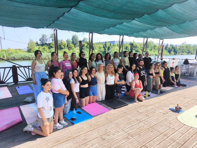 YOGA EGİTİMLERİ DEVAM EDİYOR...