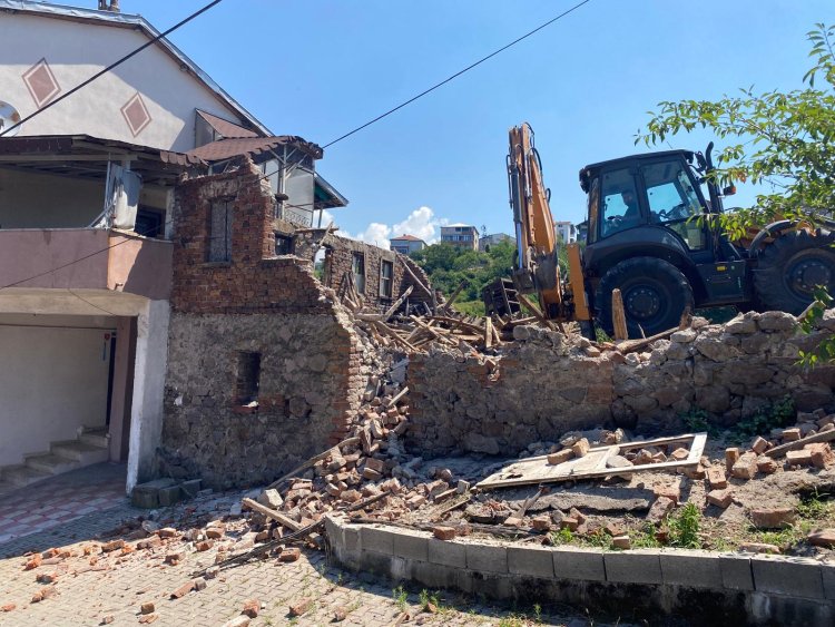 ÇALIŞMALARIMIZ ARALIKSIZ OLARAK DEVAM EDİYOR...