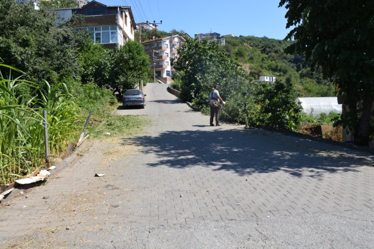 BELDEMİZDE MINTIKA VE KANAL TEMİZLİĞİ ÇALIŞMALARIMIZ DEVAM EDİYOR
