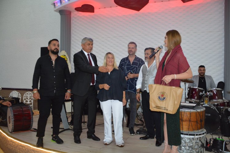 GÜLÜÇ BELEDİYESİ SÜNNET ŞÖLENİMİZ YOĞUN KATILIMLA GERÇEKLEŞTİ...