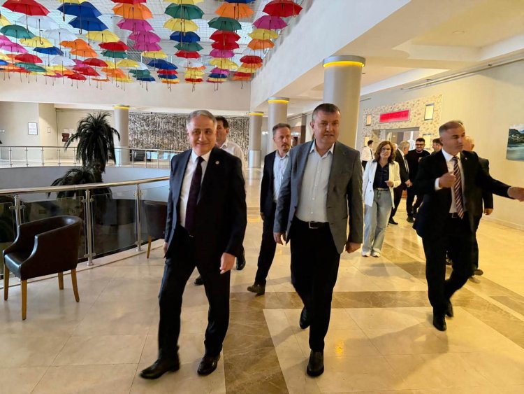 GENEL MADEN İŞÇİLERİ SENDİKASI ARMUTÇUK ŞUBESİ 13. DÖNEM OLAĞAN GENEL KURULU'NA KATILDIK