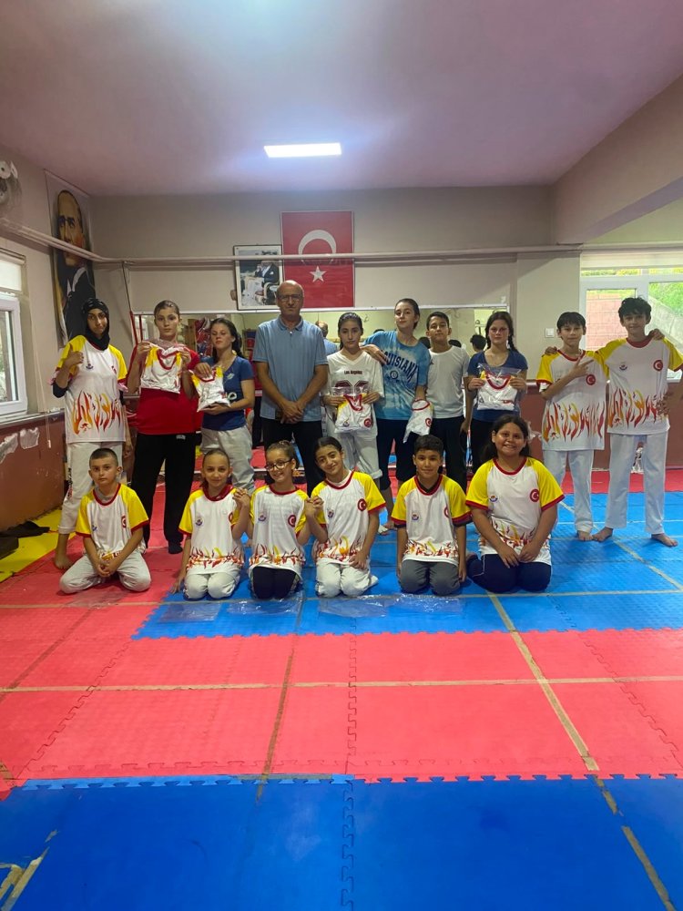 GÜLÜÇ BELEDİYESPOR’DA SPORCULARIMIZ YENİ FORMALARINA KAVUŞTU...