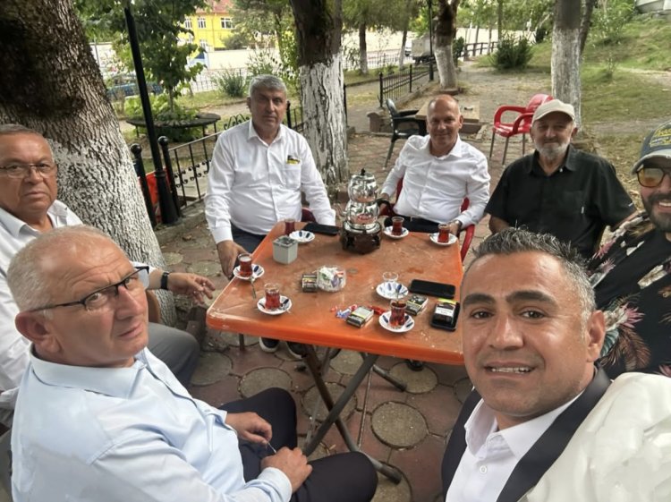 GENÇ ÇİFTİMİZE BİR ÖMÜR BOYU MUTLULUKLAR DİLERİZ