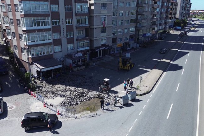 GÜLÜÇ SAHİL BULVARI’NDA YENİLEME ÇALIŞMALARIMIZ DEVAM EDİYOR