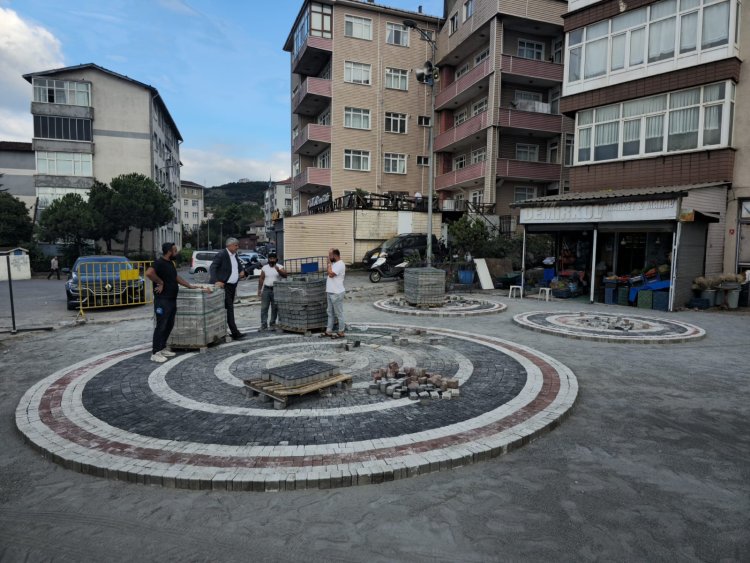 GÜLÜÇ SAHİL BULVARI’NDA YENİLEME ÇALIŞMALARIMIZ DEVAM EDİYOR