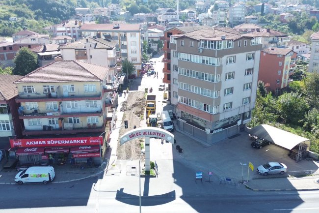 GÜLÜÇ BELEDİYESİ MEYDANINDA YENİLEME ÇALIŞMALARI BAŞLADI
