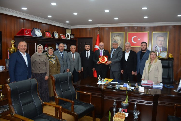 TÜRKİYE YÜZYILI BULUŞMALARI KAPSAMINDA GÜLÜÇ’TE ANLAMLI ZİYARET
